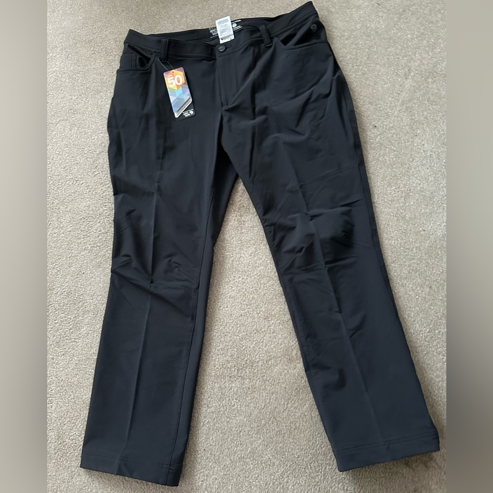 Mountain Hardwear, dark gray pant, size 16